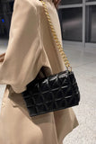 KATCH ME Black Flap Stitching Diamond Chain Strap Cross Body Bag