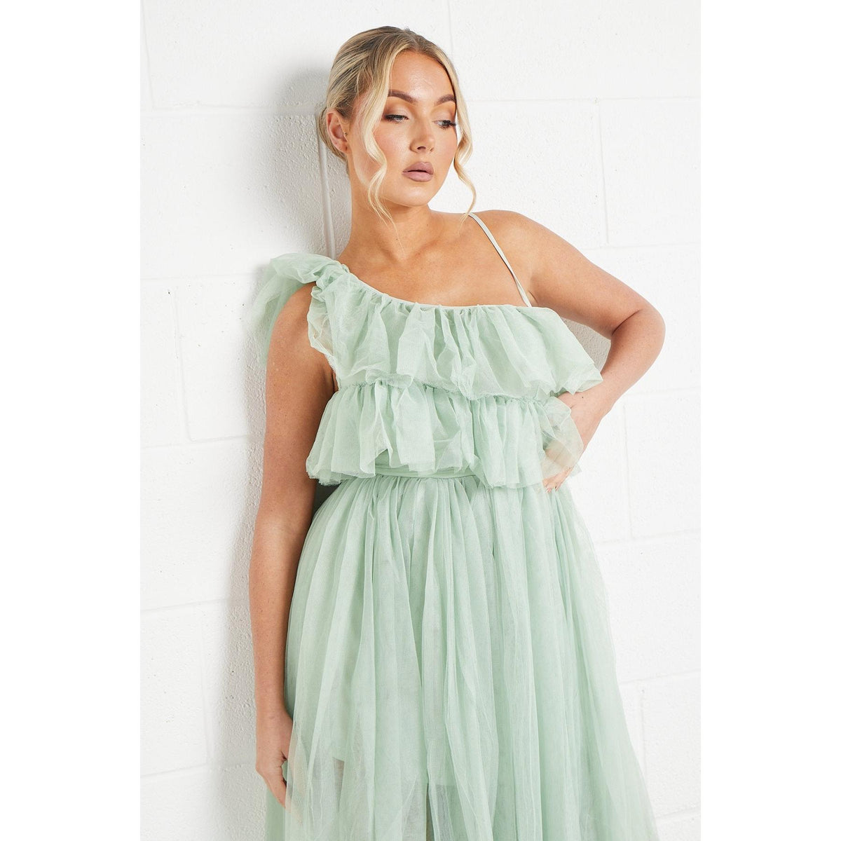 Katch Me Women's Green One Shoulder Chiffon Frill Tiered Maxi Dress